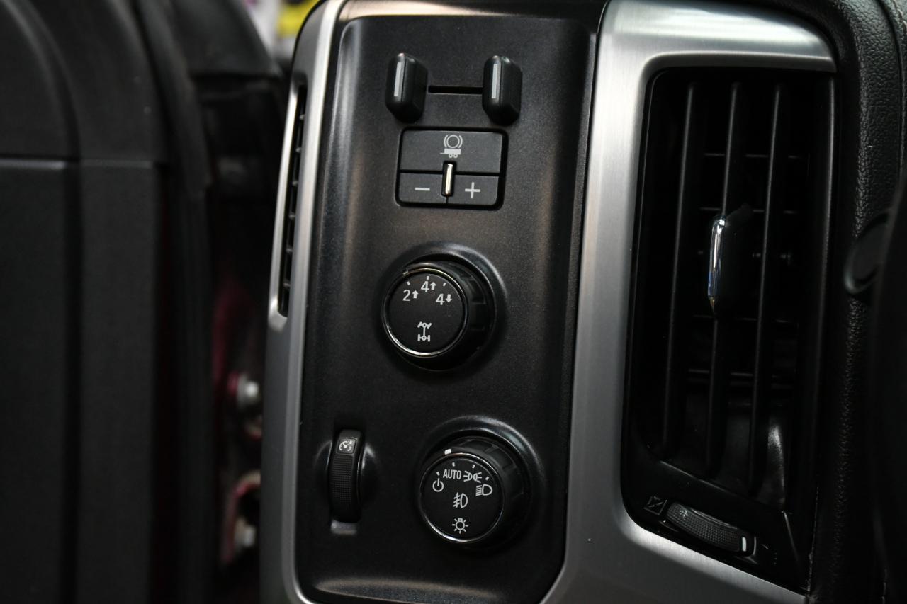 GMC Sierra 2500HD SLE Crew Cab 4WD 2015