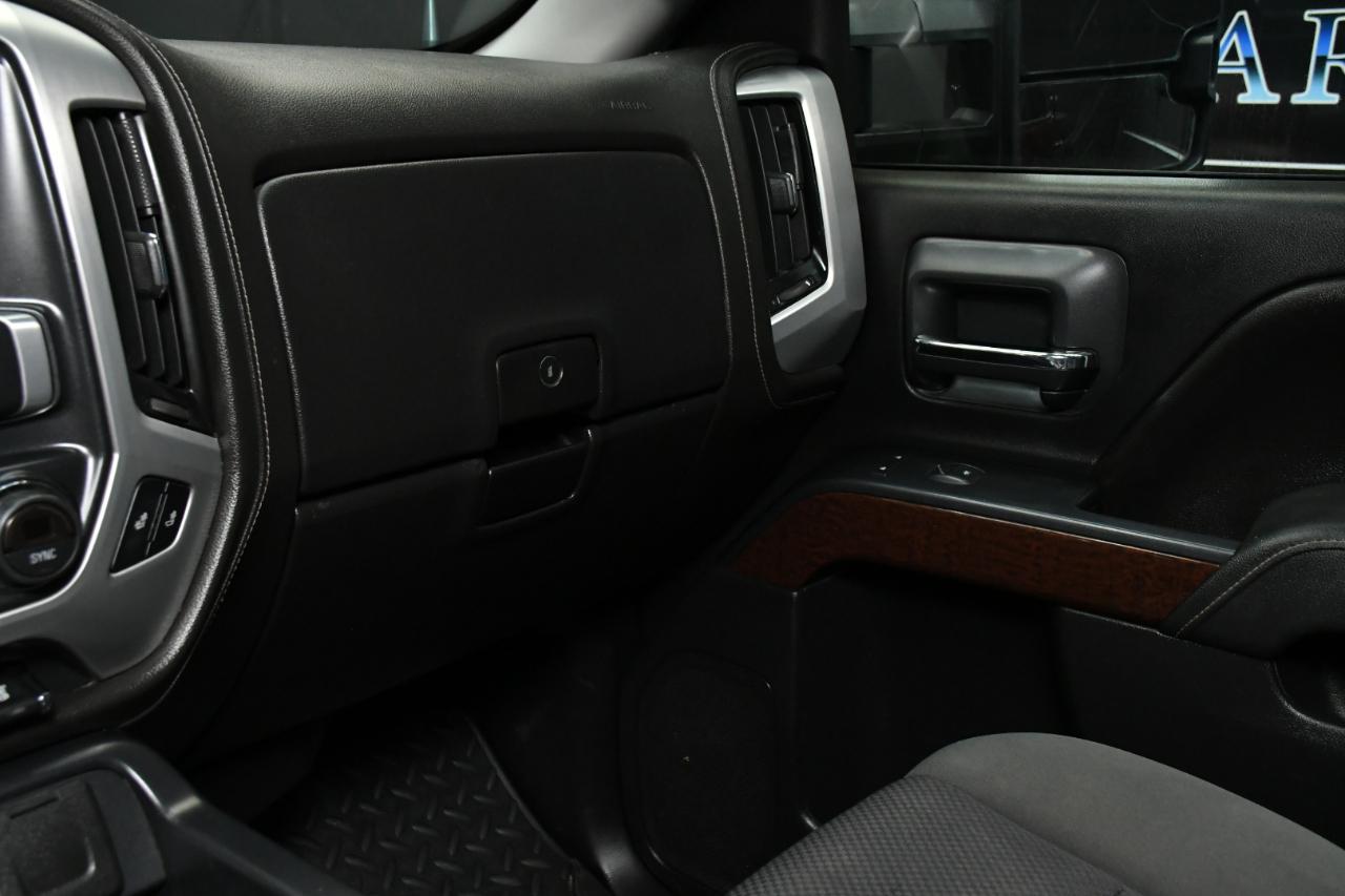 GMC Sierra 2500HD SLE Crew Cab 4WD 2015