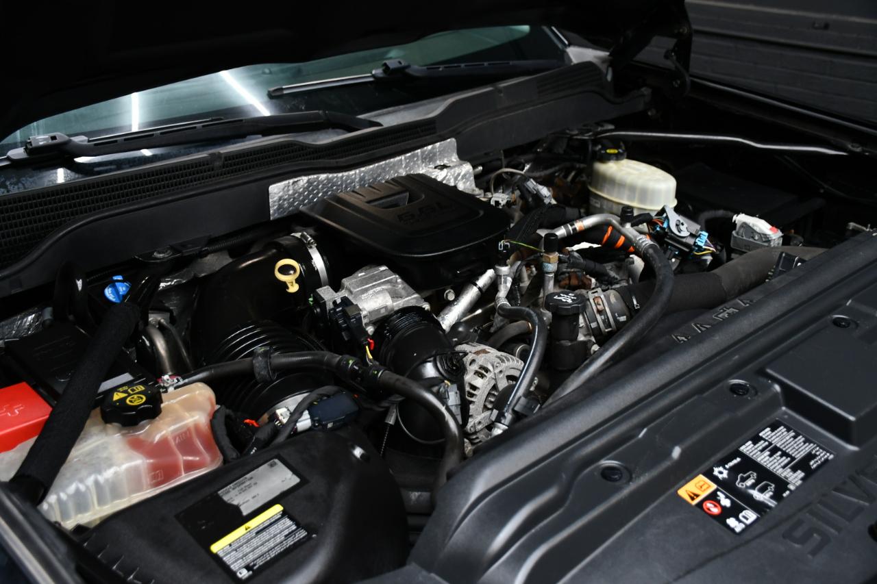 Chevrolet Silverado 3500HD LTZ Crew Cab 4WD 2015