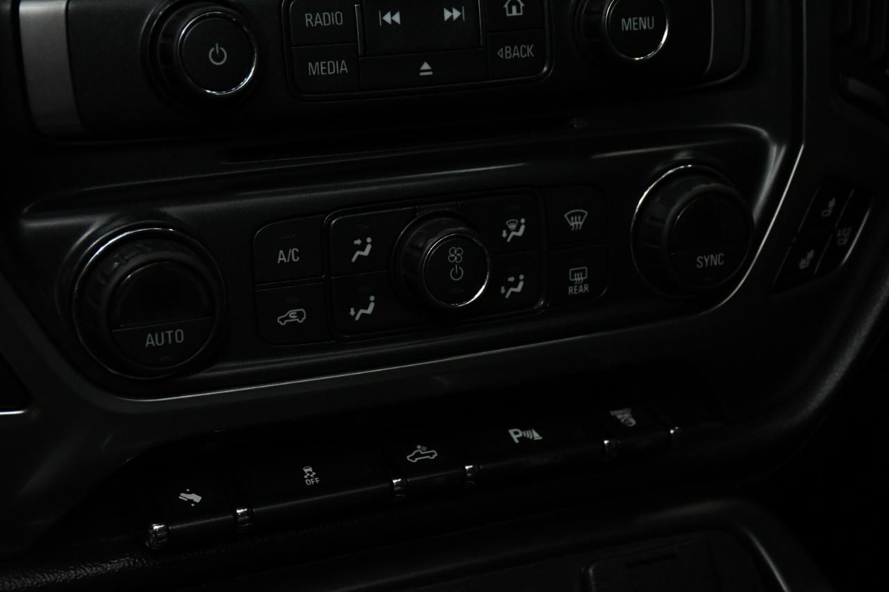 Chevrolet Silverado 3500HD LTZ Crew Cab 4WD 2015