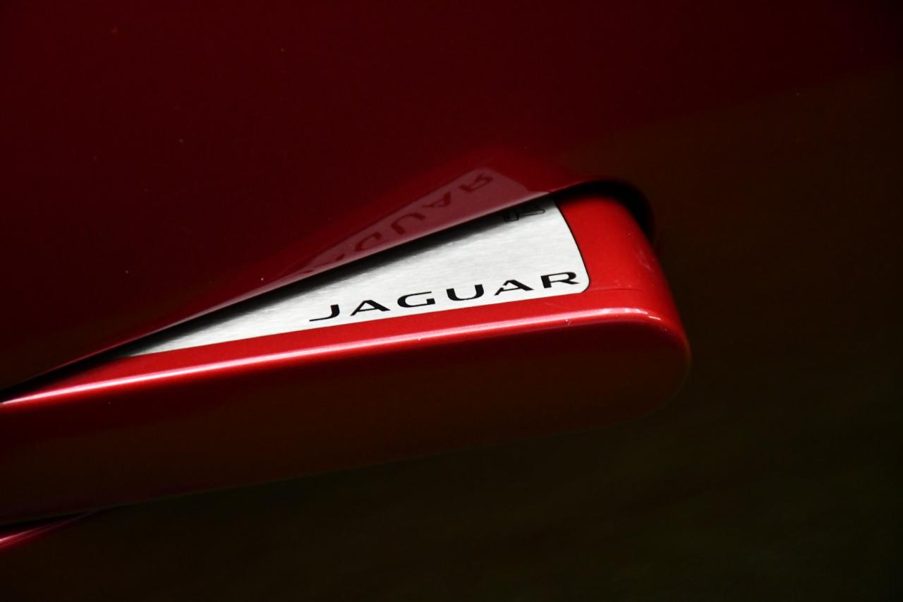 Jaguar F-Type R Convertible AWD 2016
