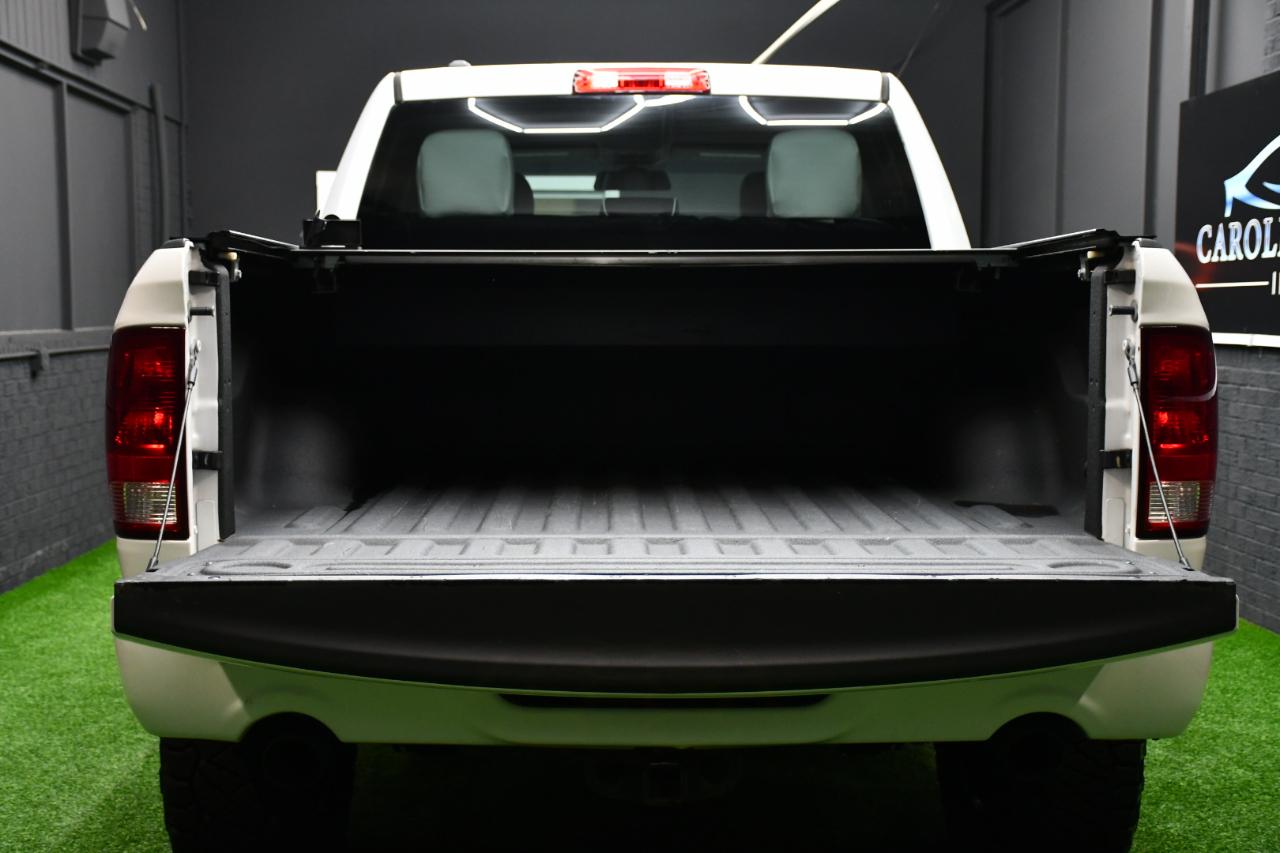 RAM 1500 Tradesman Crew Cab SWB 4WD 2017