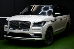 2019 Lincoln Navigator 