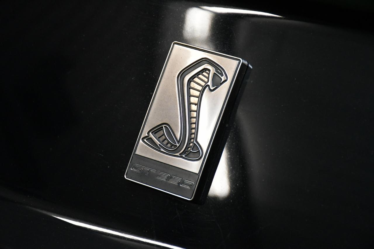 Ford Shelby GT350 Base 2017