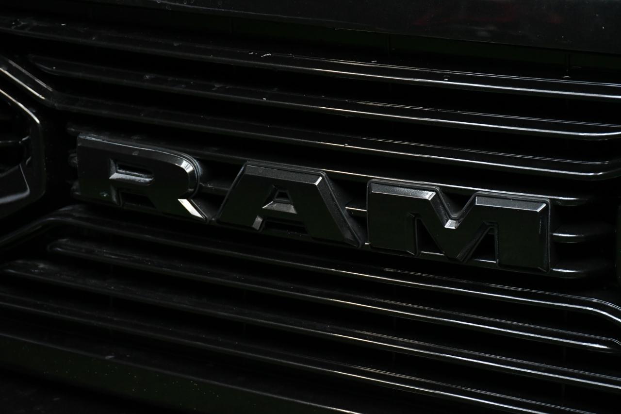 RAM 3500 SLT Crew Cab SWB 4WD 2016