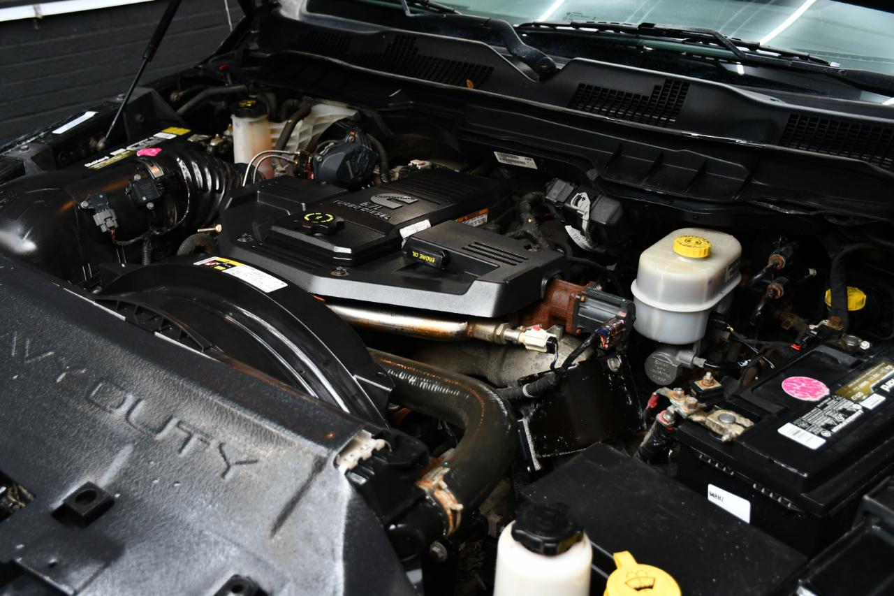 RAM 3500 SLT Crew Cab SWB 4WD 2016