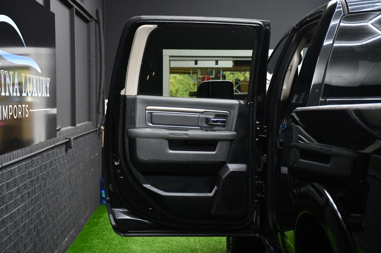 RAM 3500 SLT Crew Cab SWB 4WD 2016