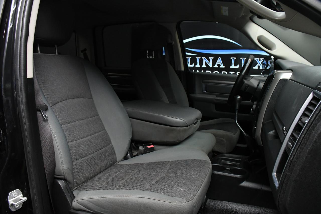 RAM 3500 SLT Crew Cab SWB 4WD 2016