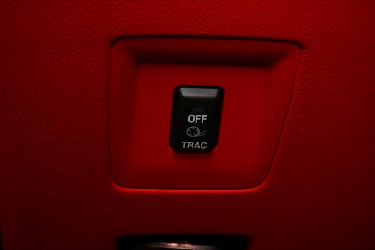 Ford Thunderbird Deluxe 2002