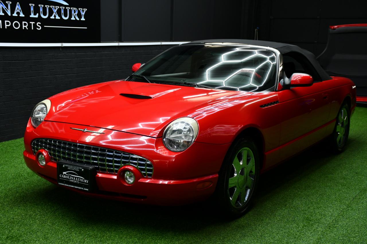 Ford Thunderbird Deluxe 2002