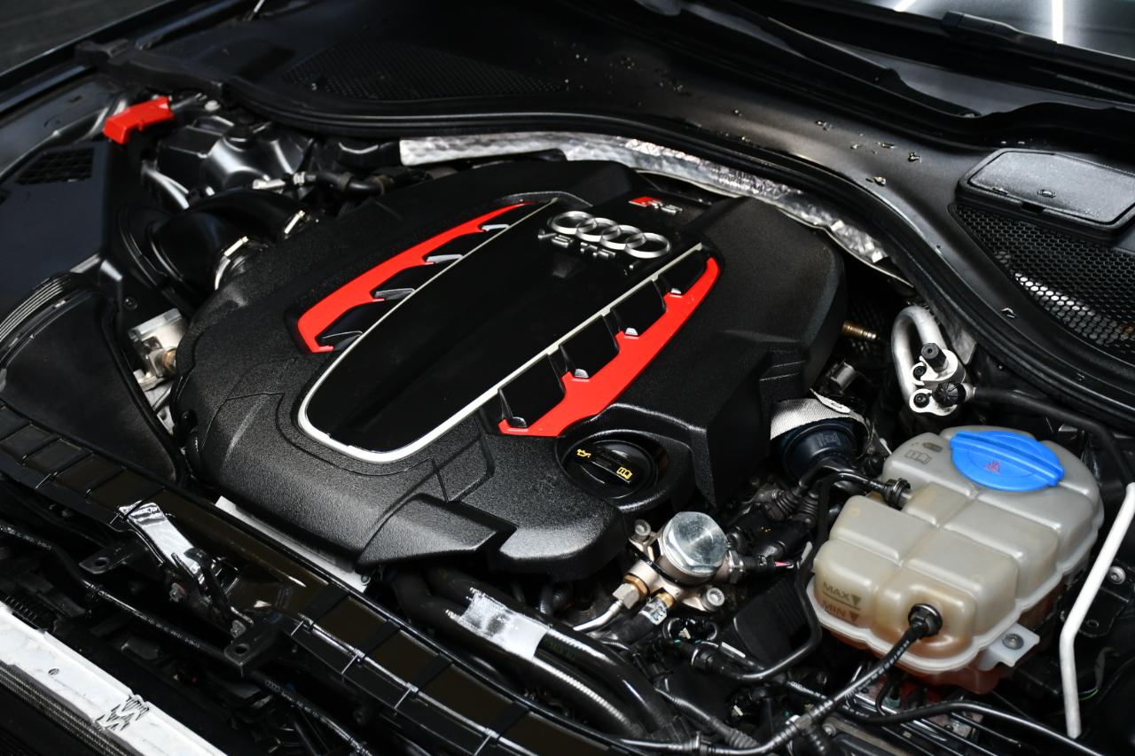 Audi RS7 4.0T Prestige quattro Tiptronic 2014