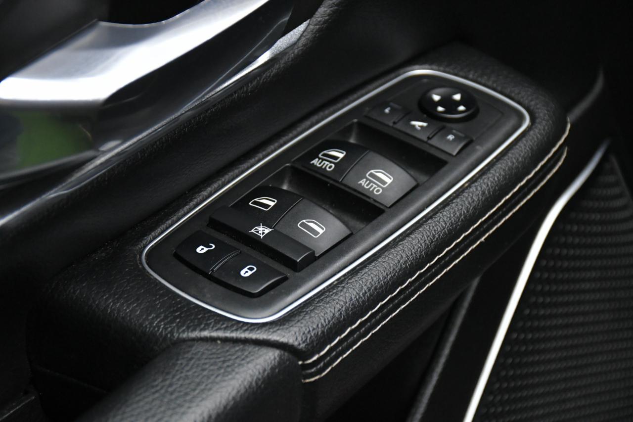 RAM 1500 Laramie Quad Cab 4WD 2019