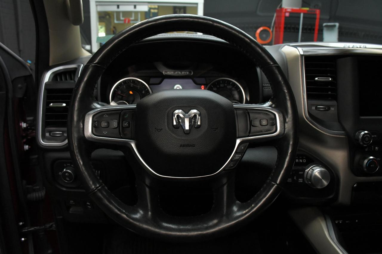 RAM 1500 Laramie Quad Cab 4WD 2019