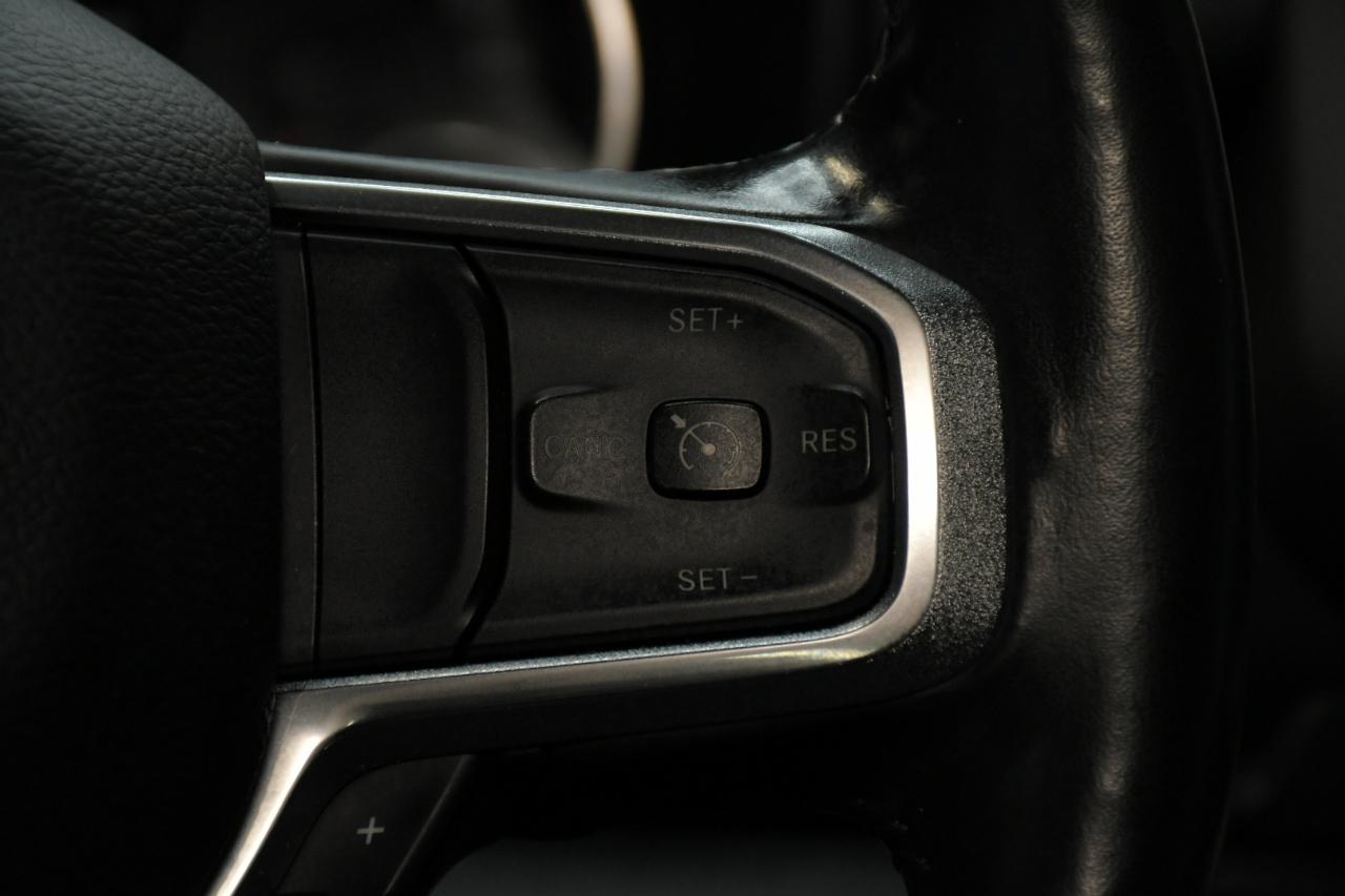 RAM 1500 Laramie Quad Cab 4WD 2019