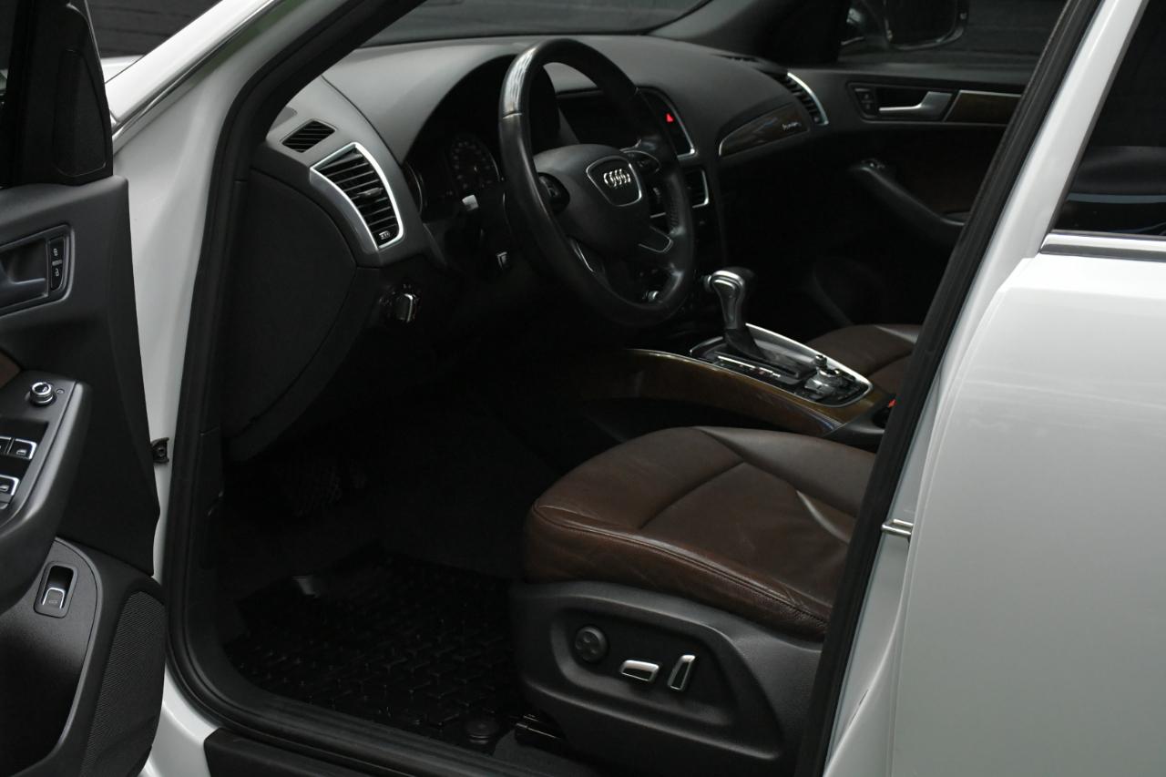 Audi Q5 2.0T Premium quattro 2016