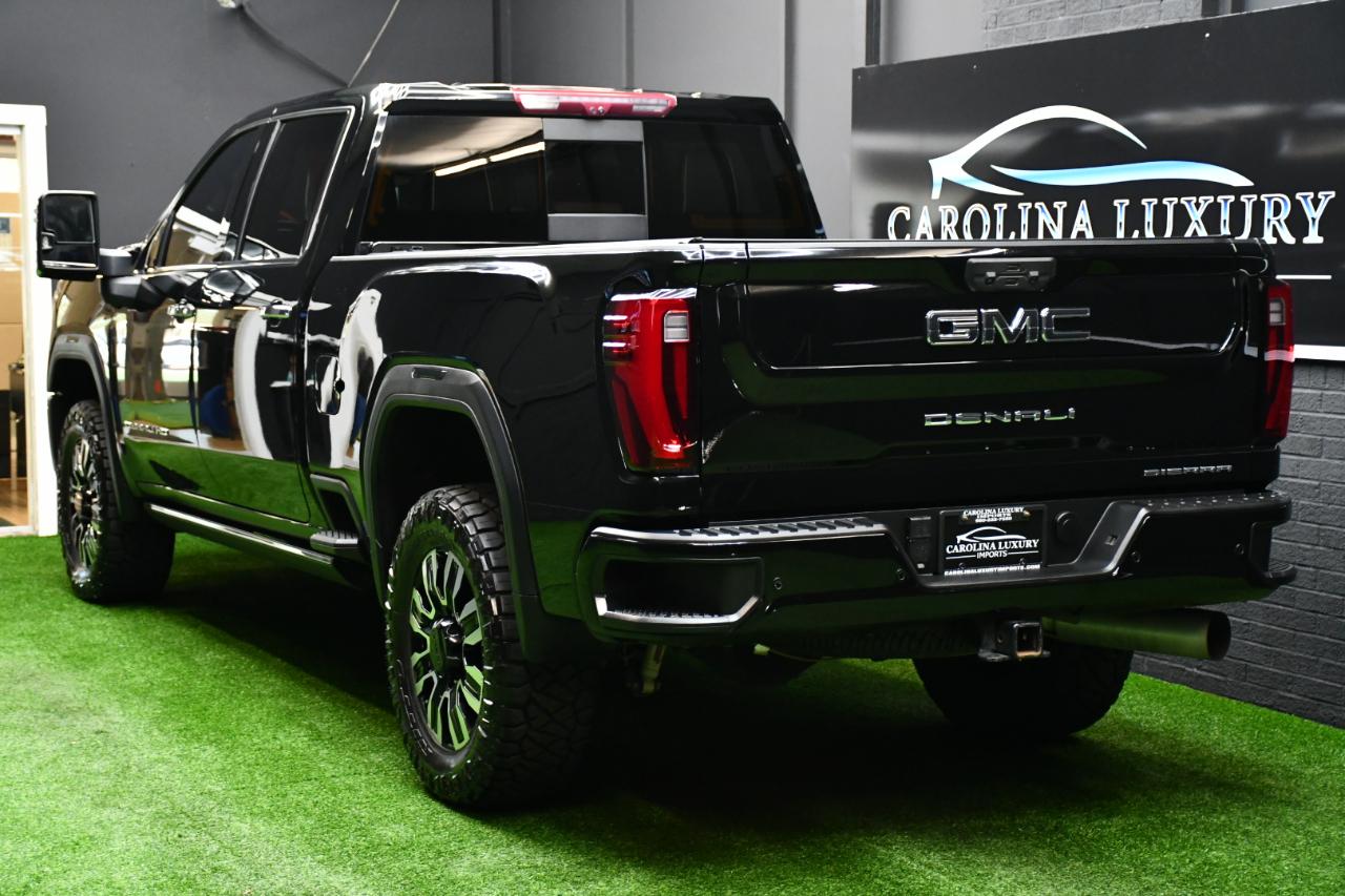 GMC Sierra 2500HD Denali Ultimate Crew Cab 4WD 2024
