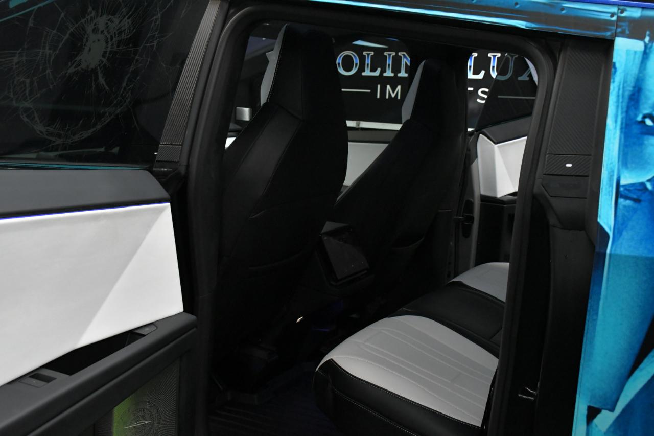 Tesla Cybertruck Cyberbeast 2024