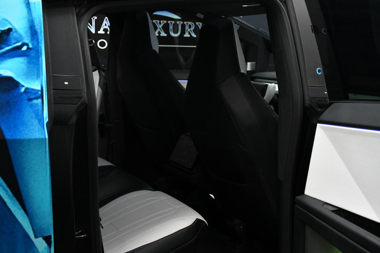 Tesla Cybertruck Cyberbeast 2024