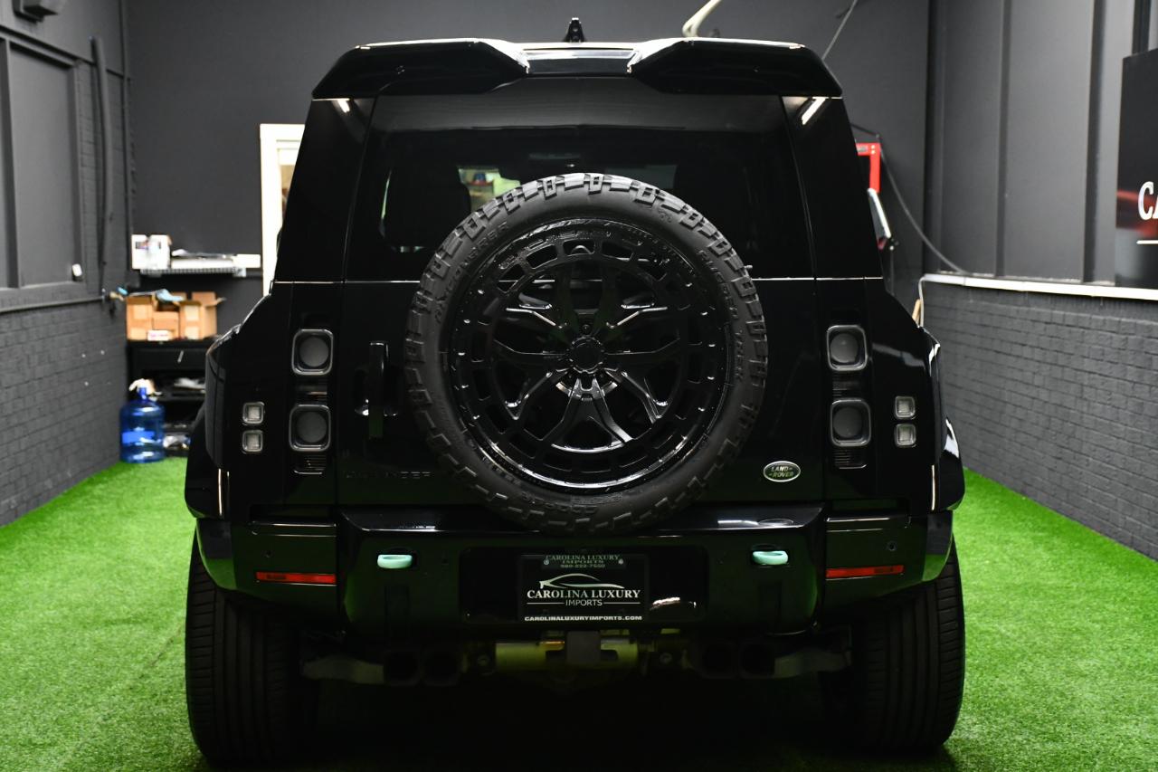 Land Rover Defender 110 V8 2023