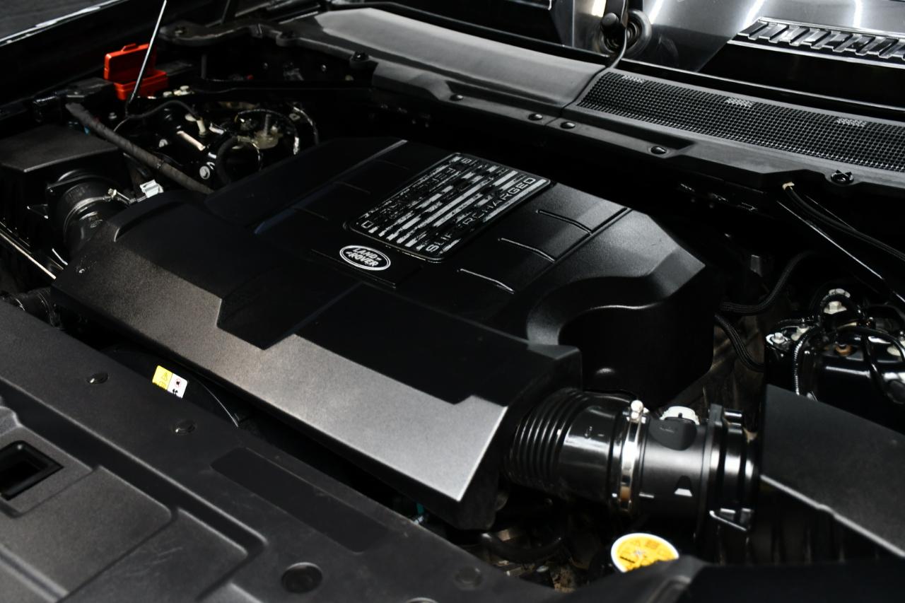 Land Rover Defender 110 V8 2023