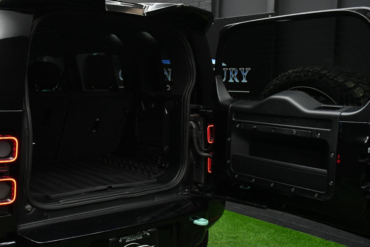 Land Rover Defender 110 V8 2023