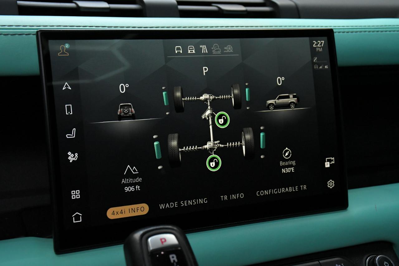 Land Rover Defender 110 V8 2023