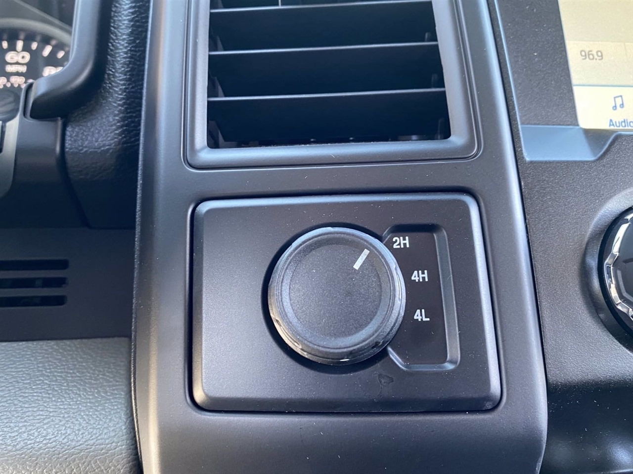 Ford F-150 XLT SuperCrew 6.5-ft. Bed 4WD 2020