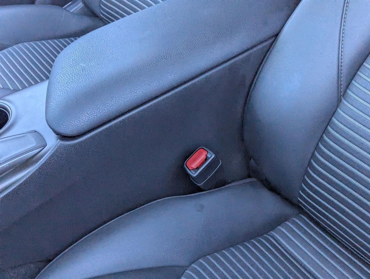 Toyota Camry SE 2024