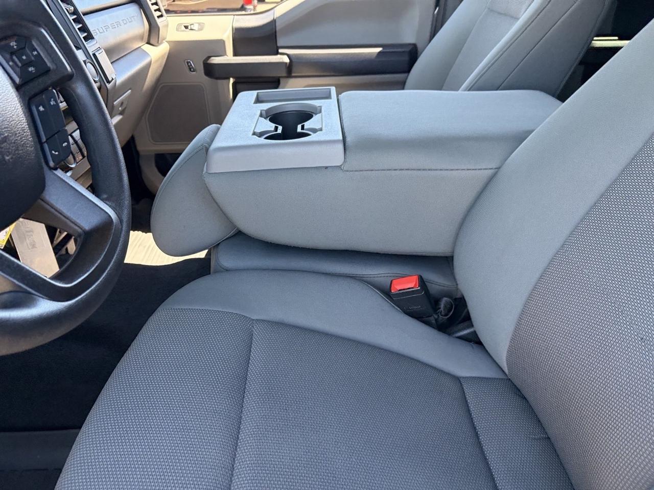Ford F-250 SD XL Crew Cab 4WD 2021