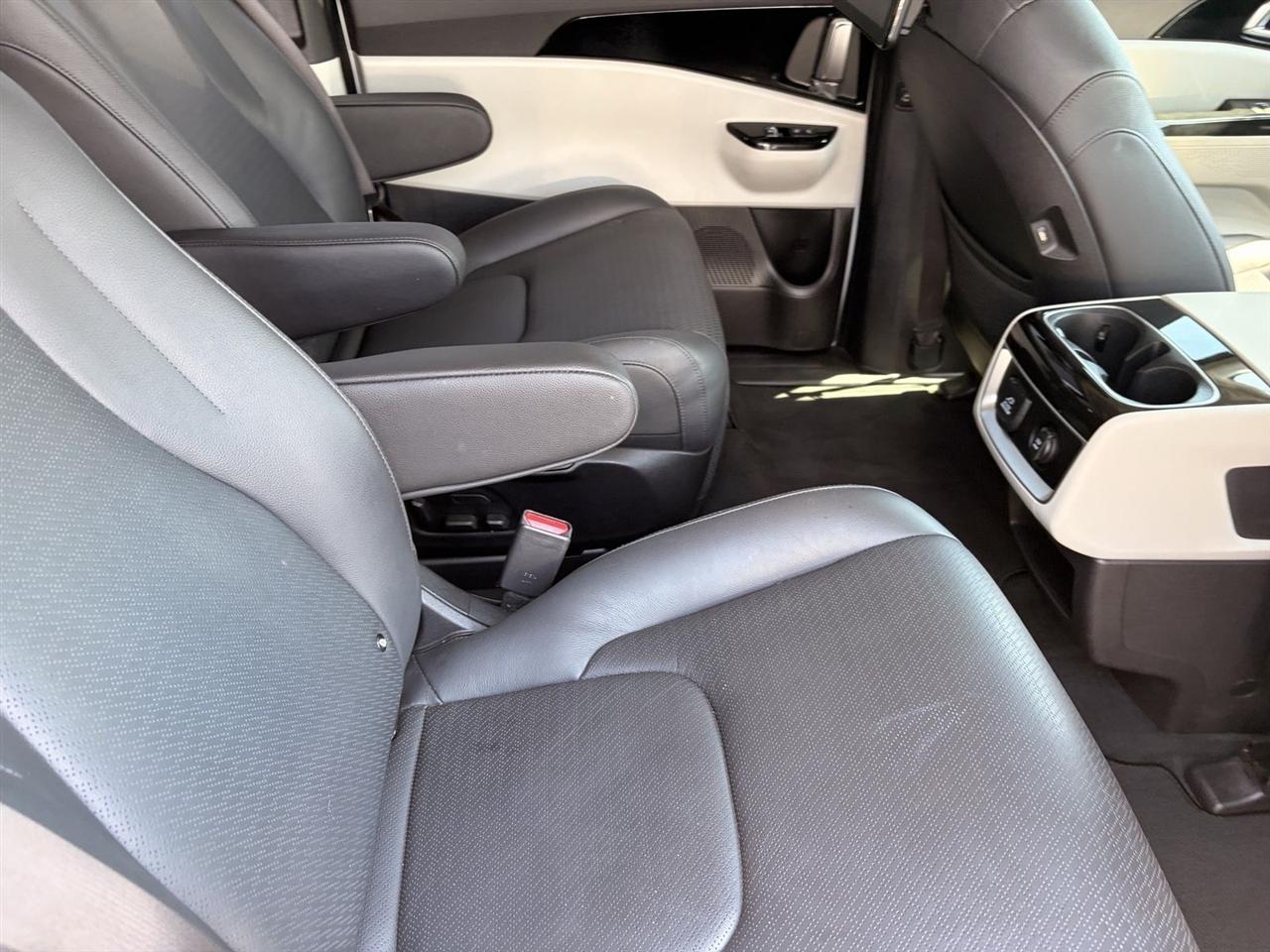 Kia Carnival SX Prestige 2022