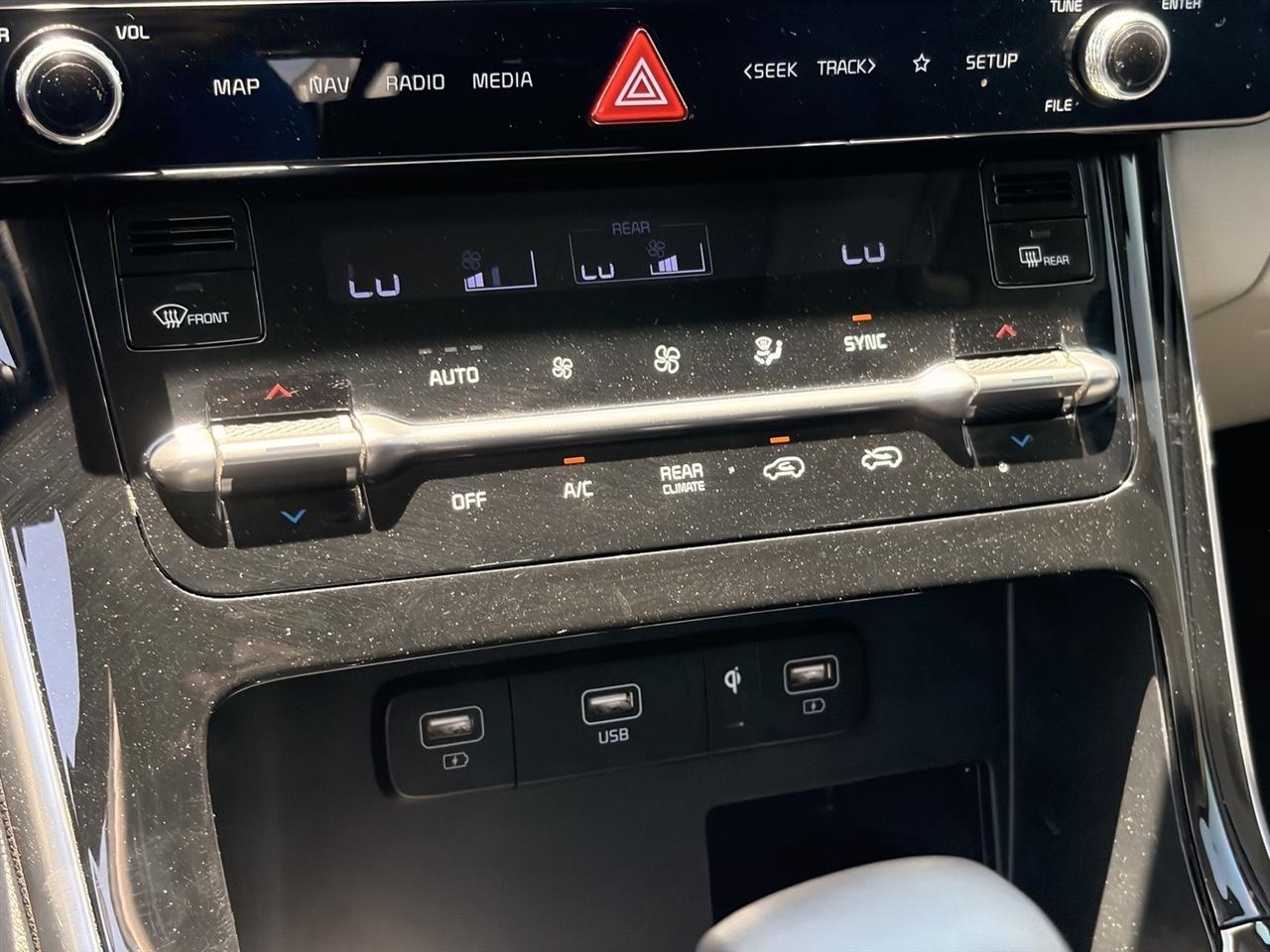 Kia Carnival SX Prestige 2022