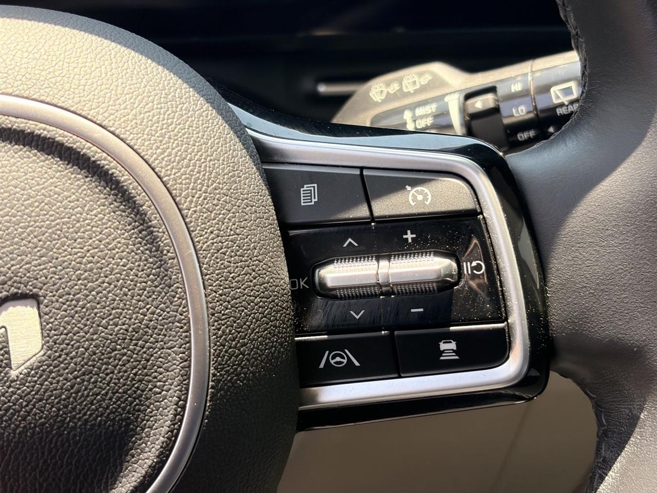 Kia Carnival SX Prestige 2022