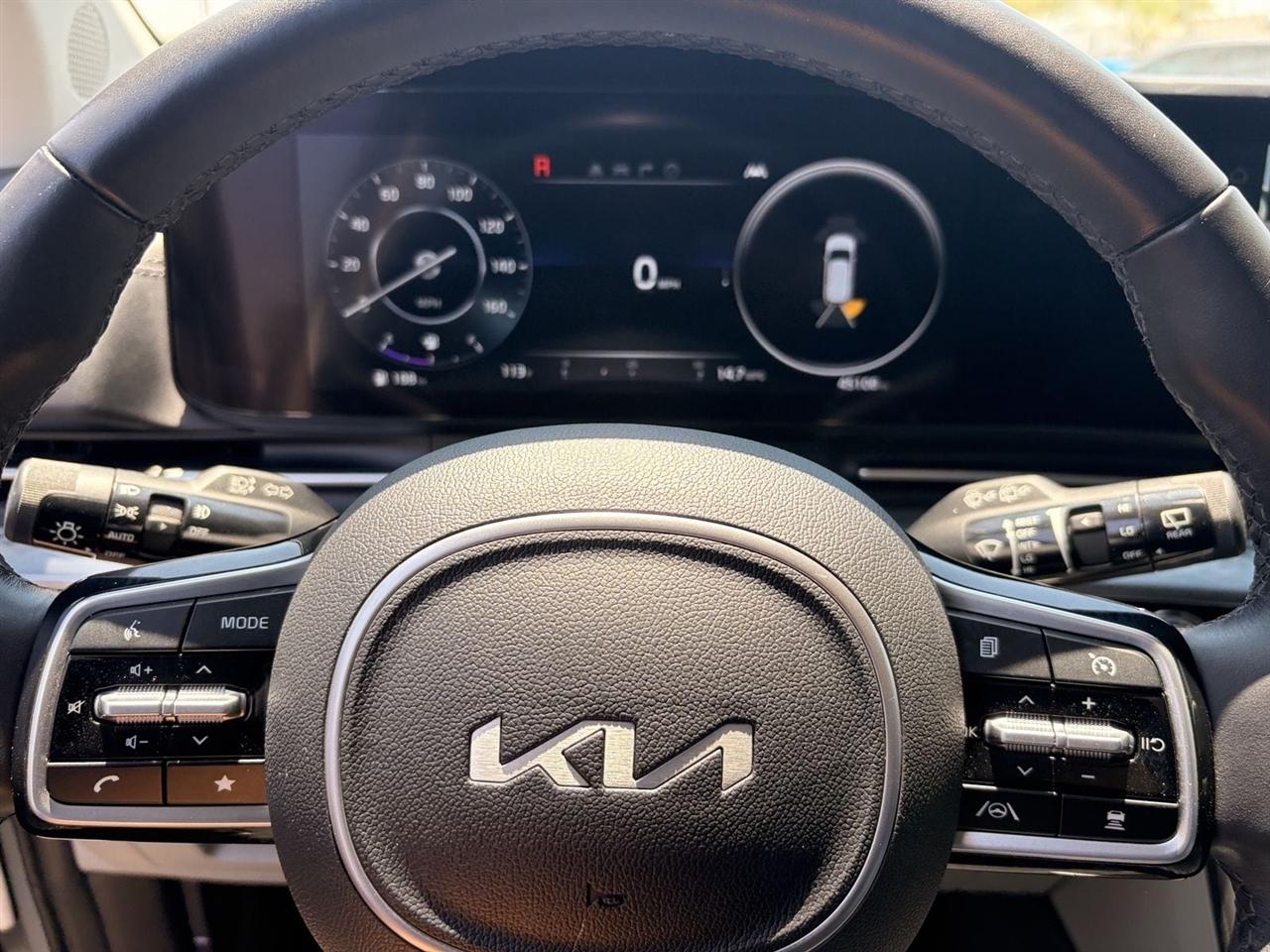Kia Carnival SX Prestige 2022