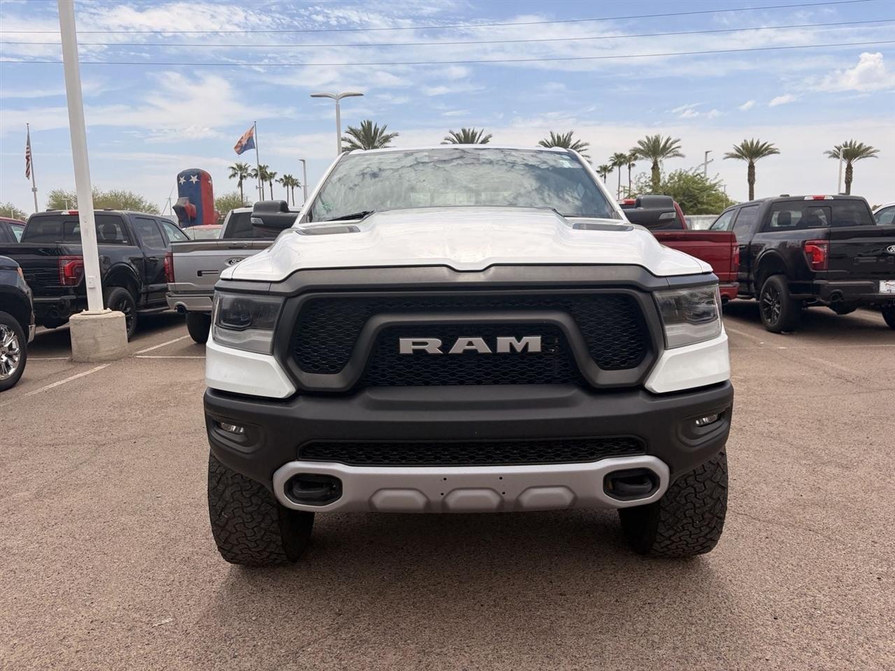 RAM 1500 Rebel Crew Cab SB 4WD 2024