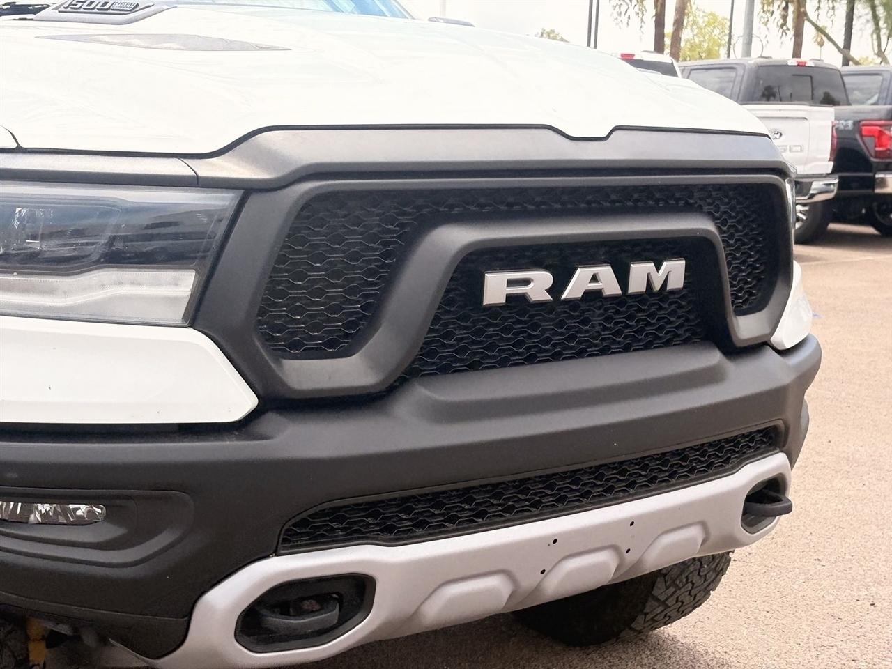 RAM 1500 Rebel Crew Cab SB 4WD 2024