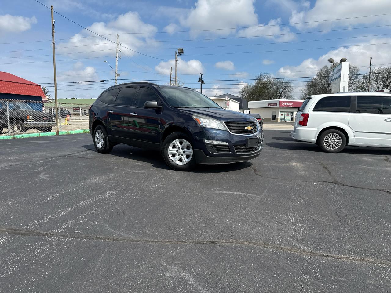 2017 Chevrolet Traverse LS FWD