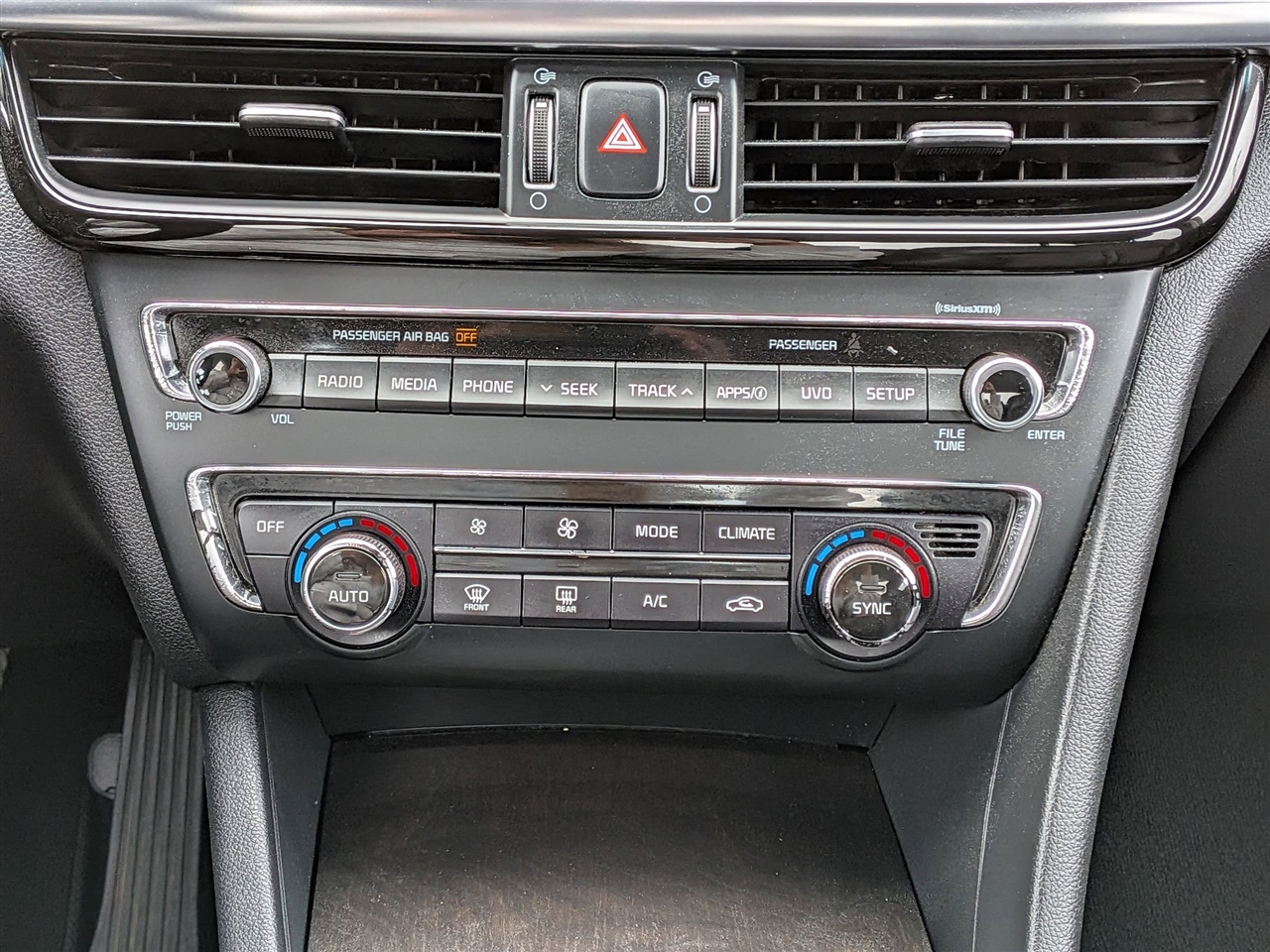 Kia Optima  2017 Kia Optima  2017