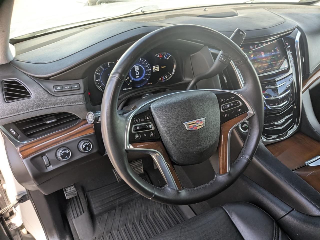 Cadillac Escalade  2017