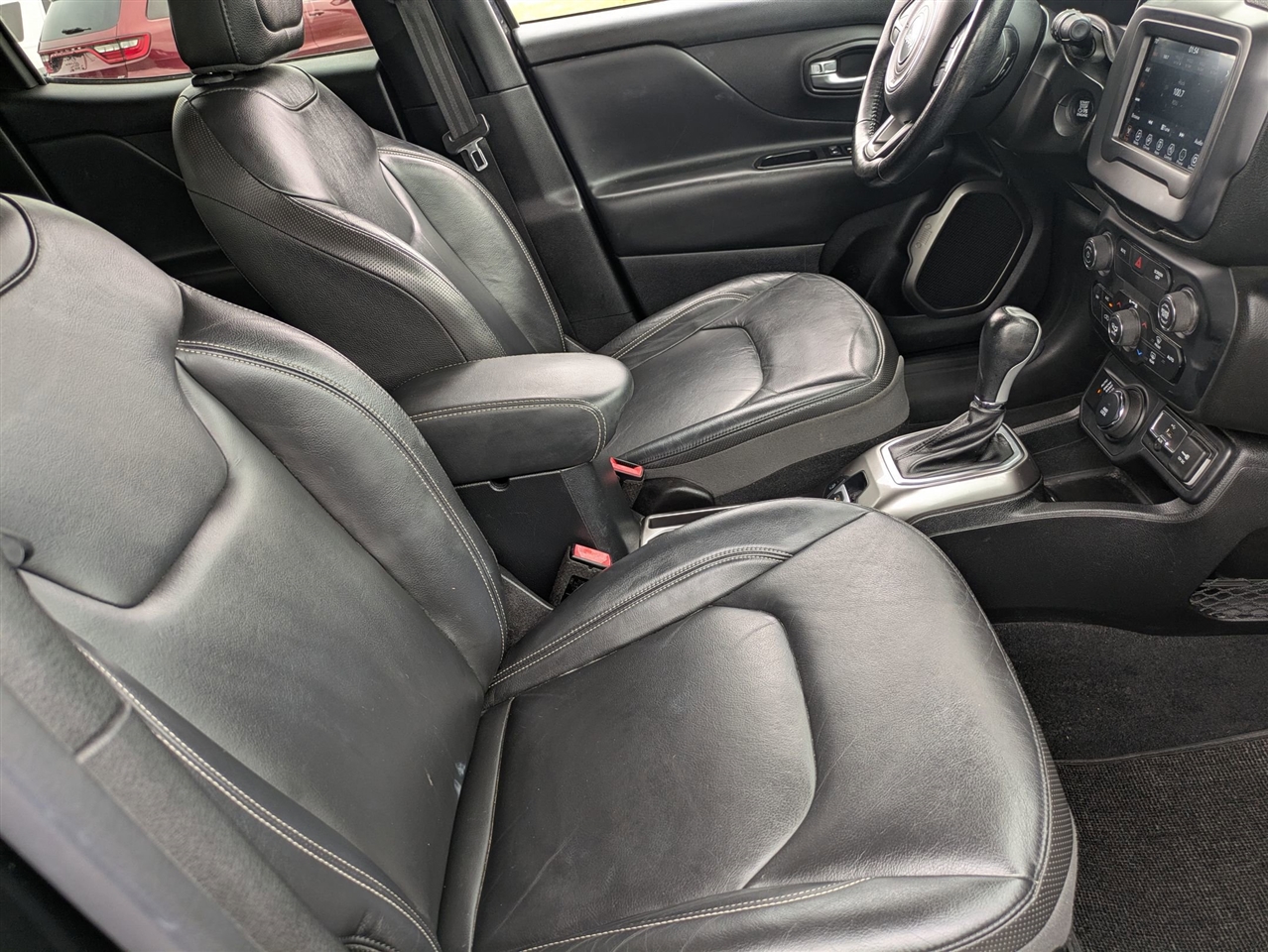 2019 Jeep Renegade Limited photo 29