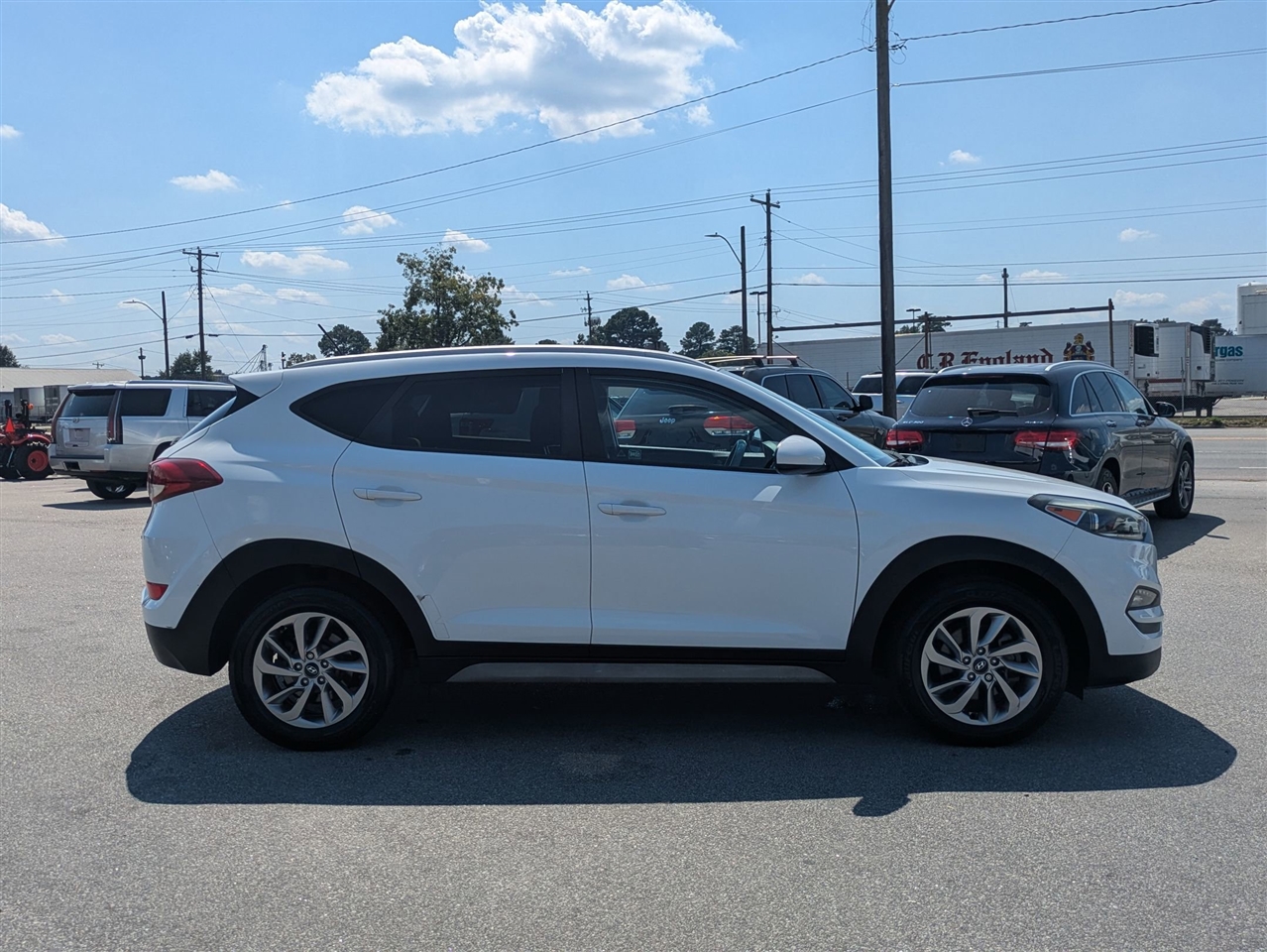 2017 Hyundai Tucson SE photo 3