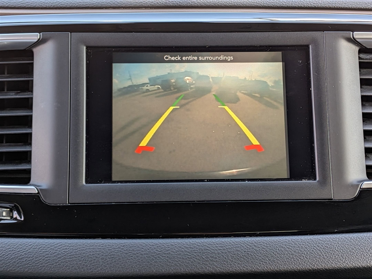 2018 Chrysler Pacifica Touring L photo 20