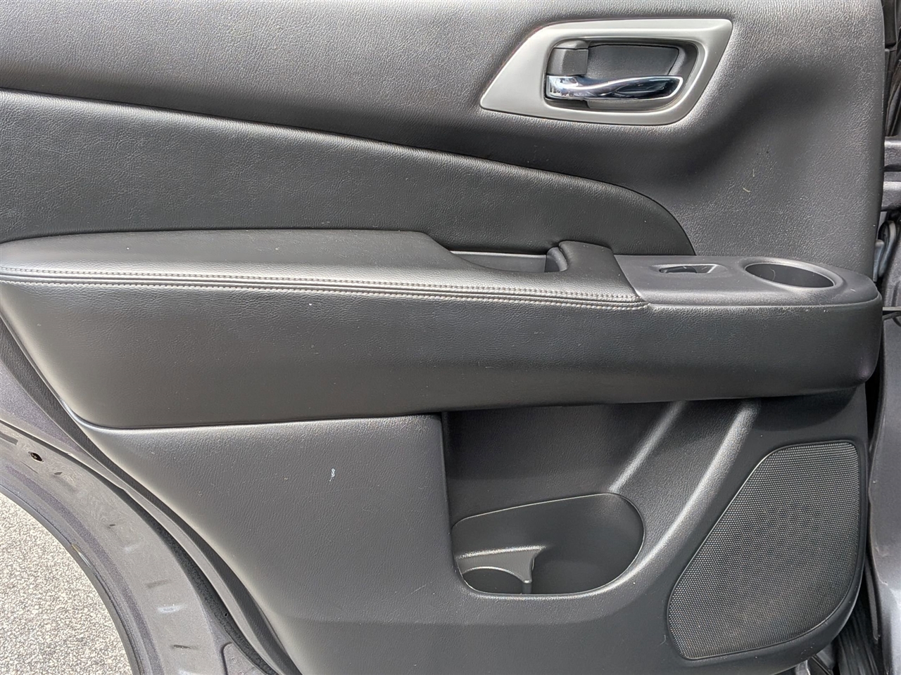 2017 Nissan Pathfinder SL photo 20