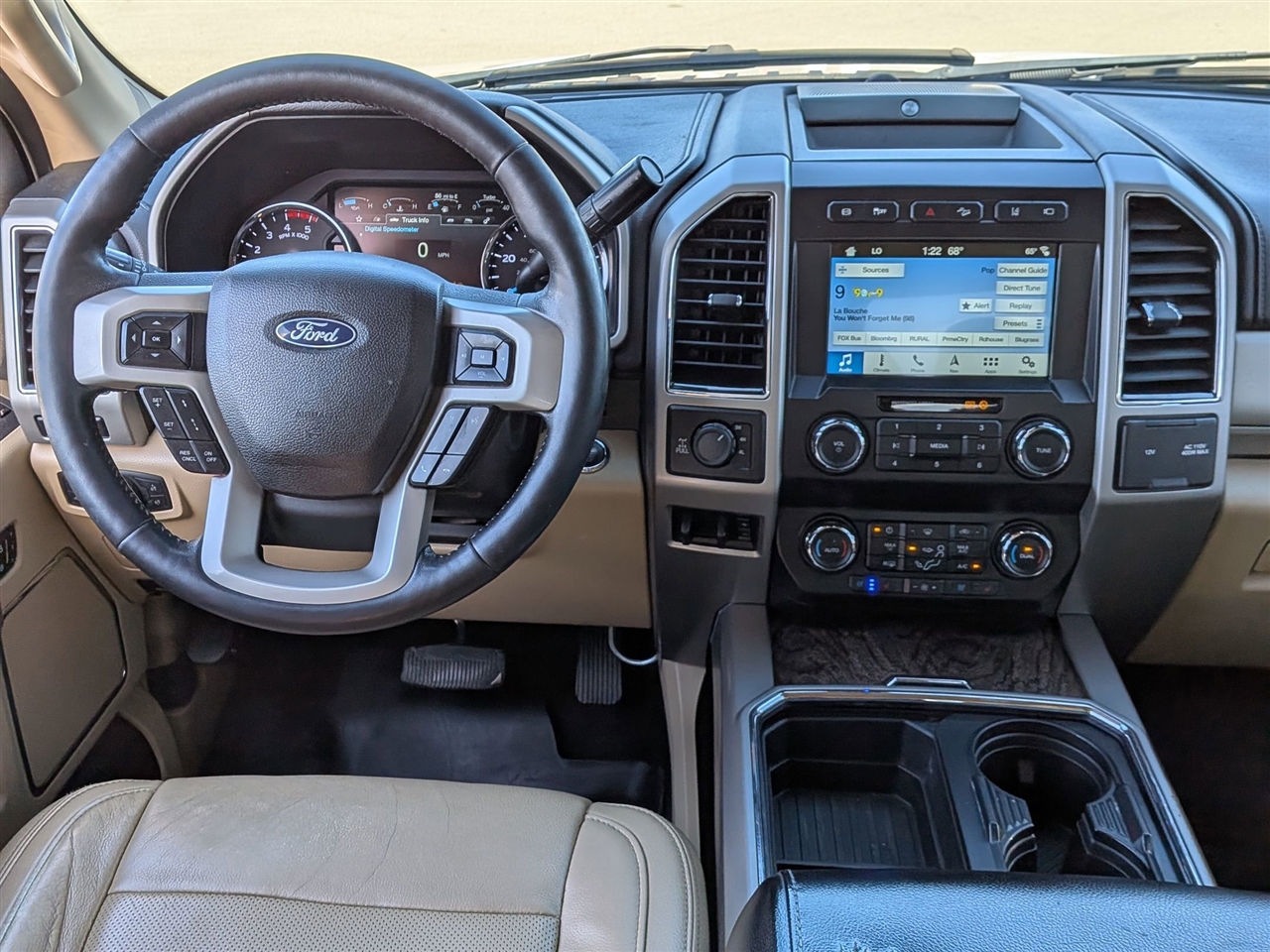 Ford Super Duty F-250 SRW 4WD SuperCab 158" Lariat 2019