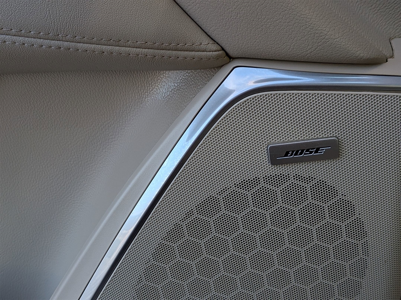 Cadillac Escalade ESV  2020