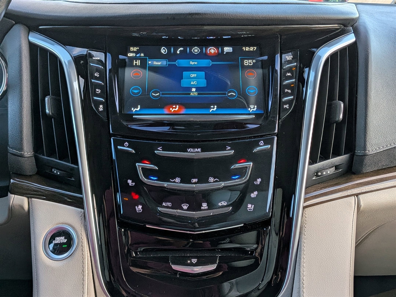Cadillac Escalade ESV  2020