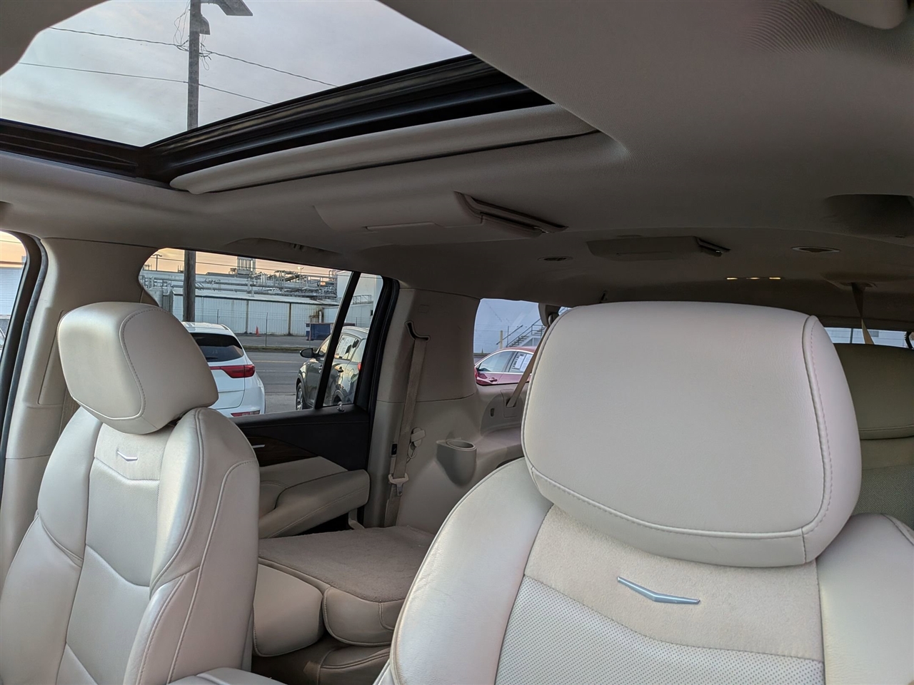 Cadillac Escalade ESV  2020