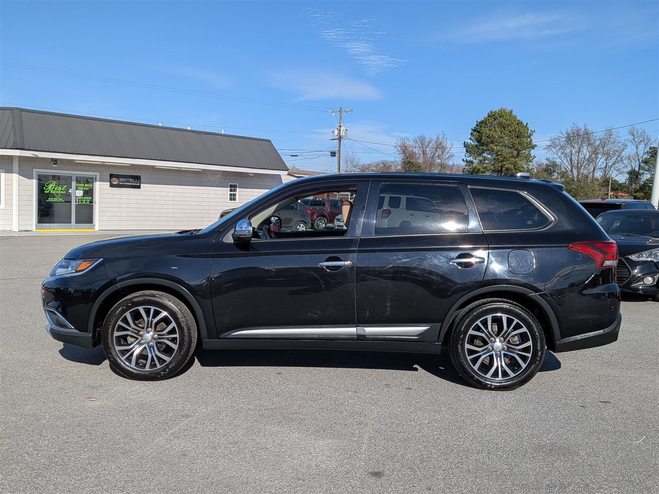 Mitsubishi Outlander  2018