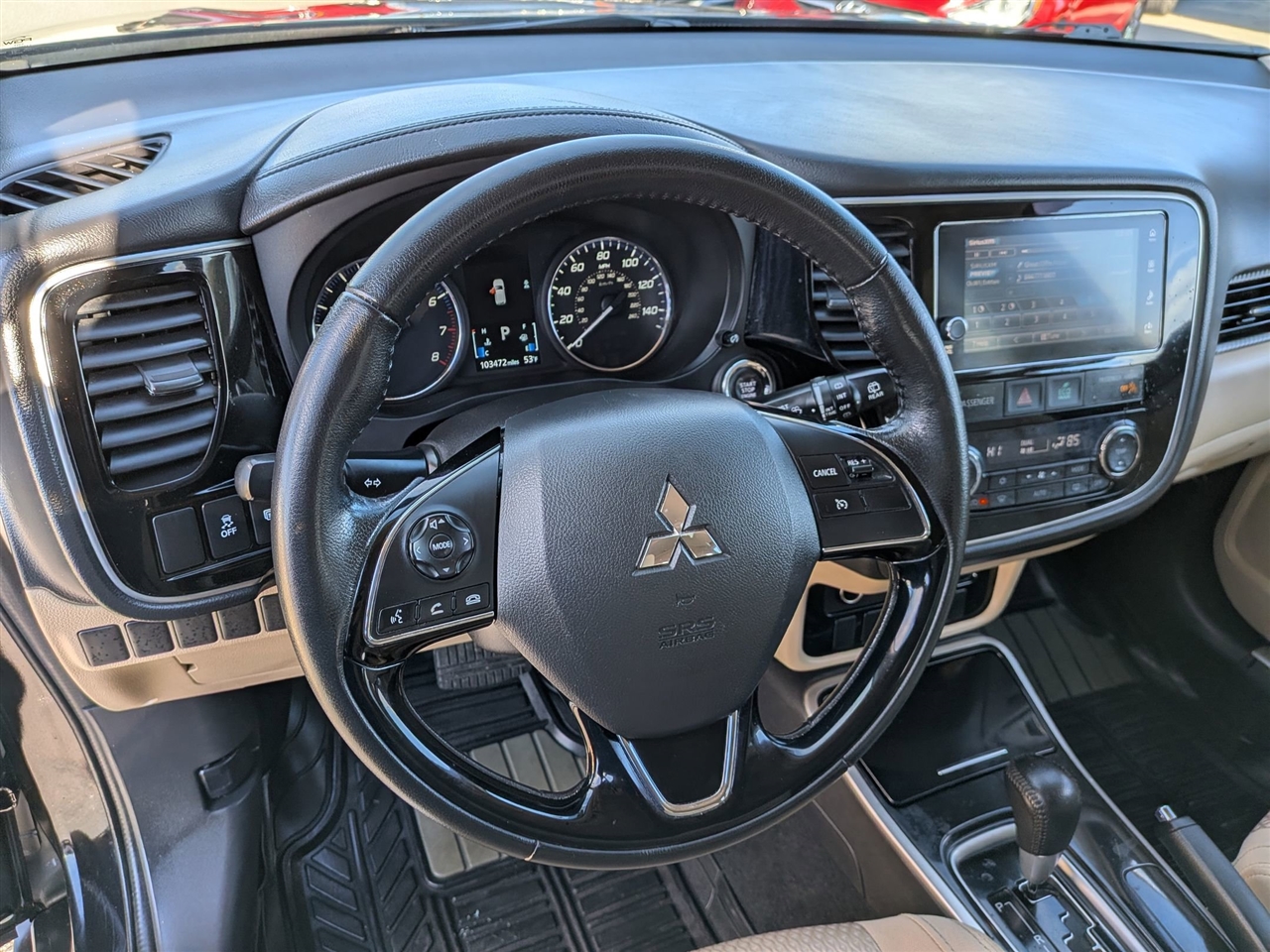 Mitsubishi Outlander  2018