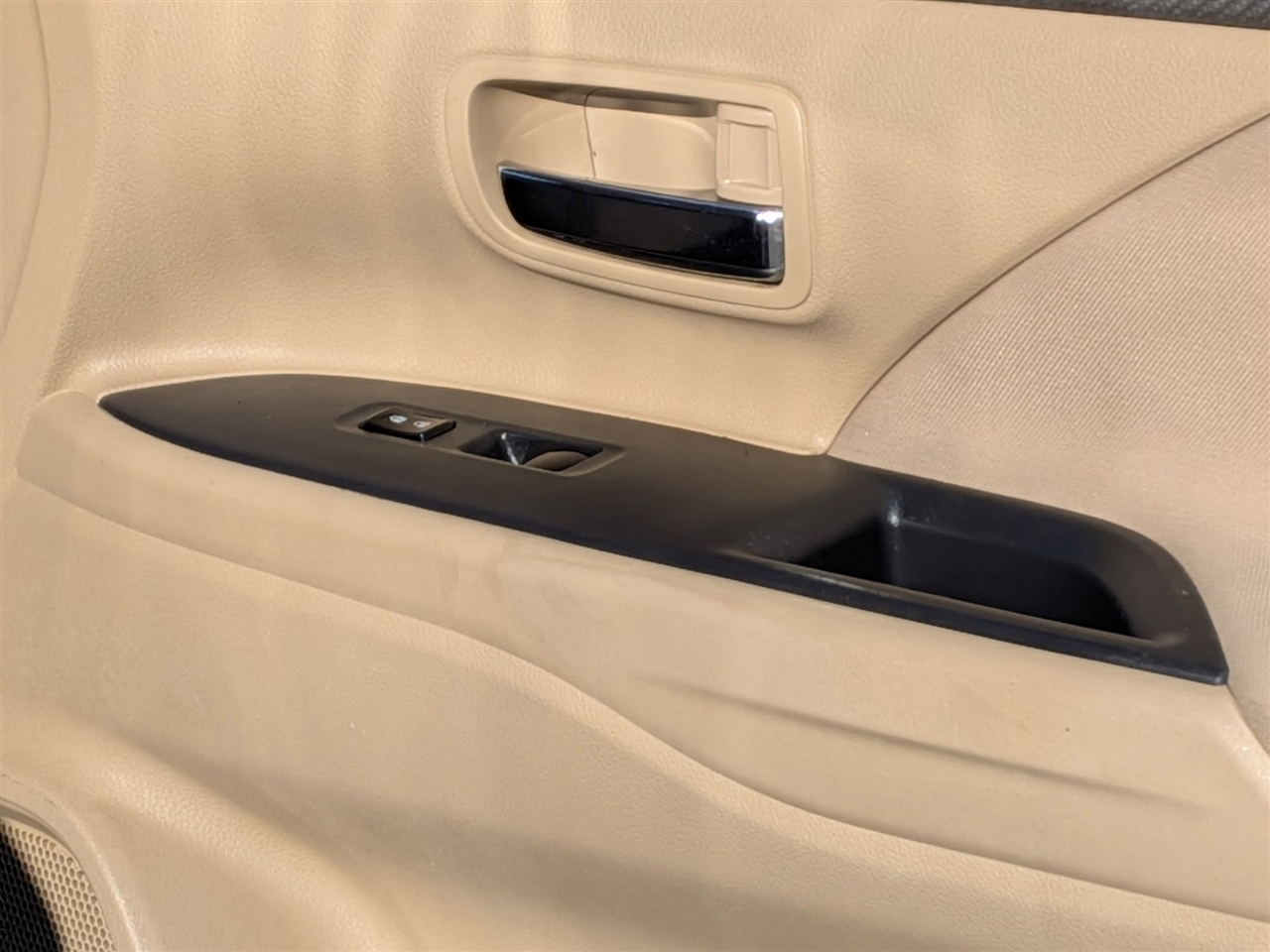 Mitsubishi Outlander  2018