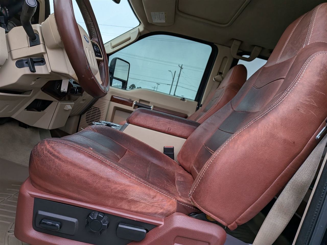 Ford Super Duty F-250 SRW King Ranch 4WD Crew Cab 6.75' Box 2008